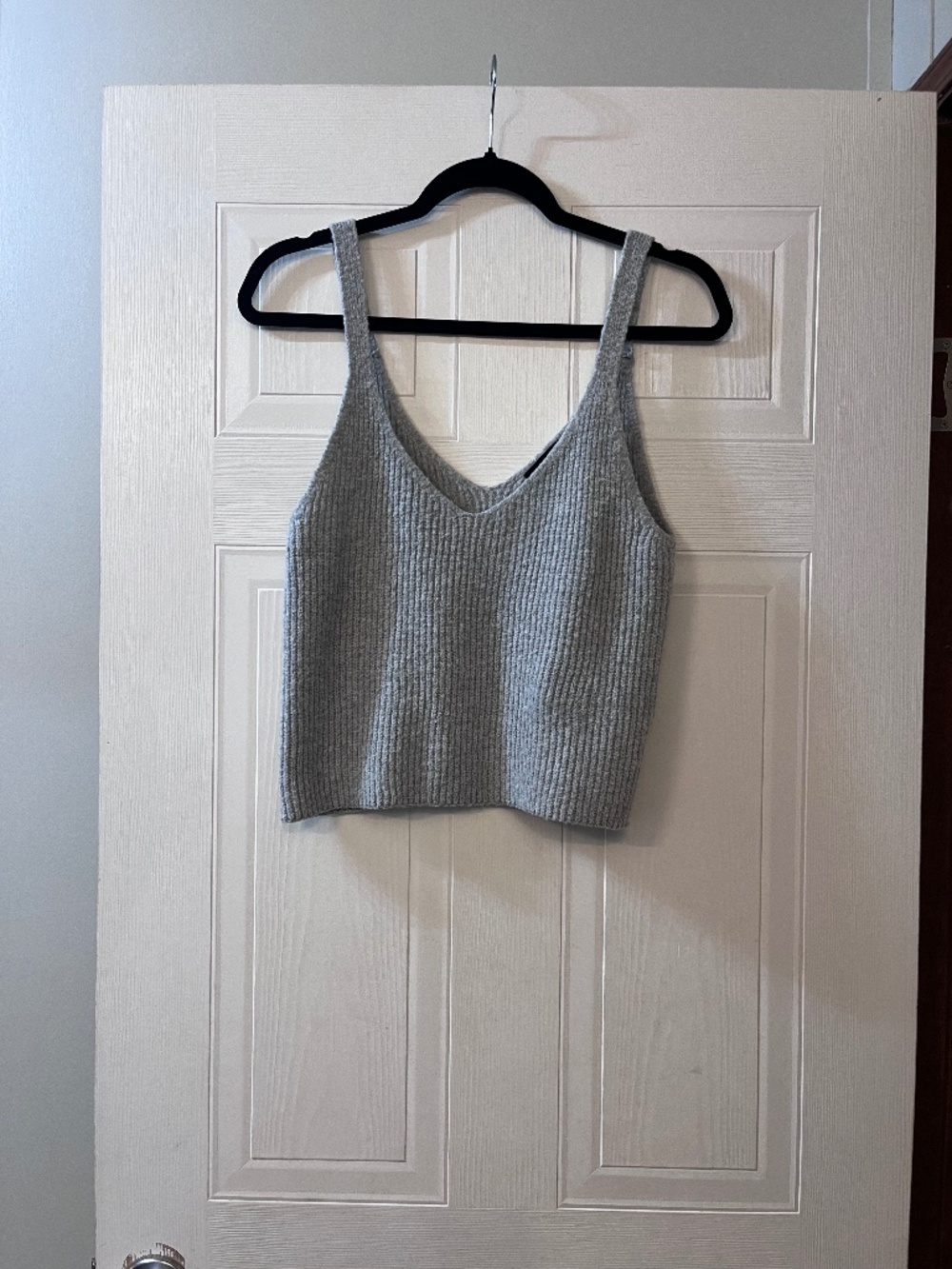 Sincerely Jules Gray Cropped Tank Top